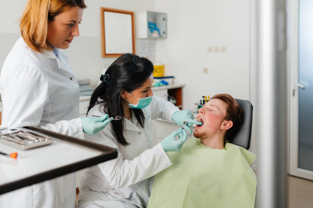 Best Emergency Dental Extractions in Reliez Valley, CA